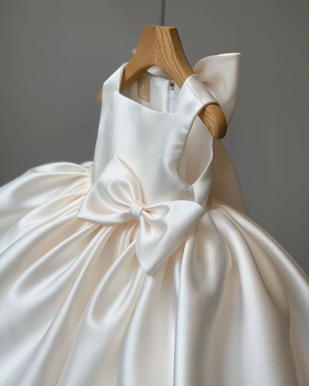 princess tutu dress for girls, piano performance costume, bow detail, heights 80–160 cm