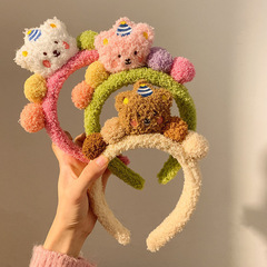 Cute Autumn/Winter Lamb Wool Small Bear Hair Clip for Washing Face, Applying Mask, and Makeup - Super Cute Colorful Cartoon Girl