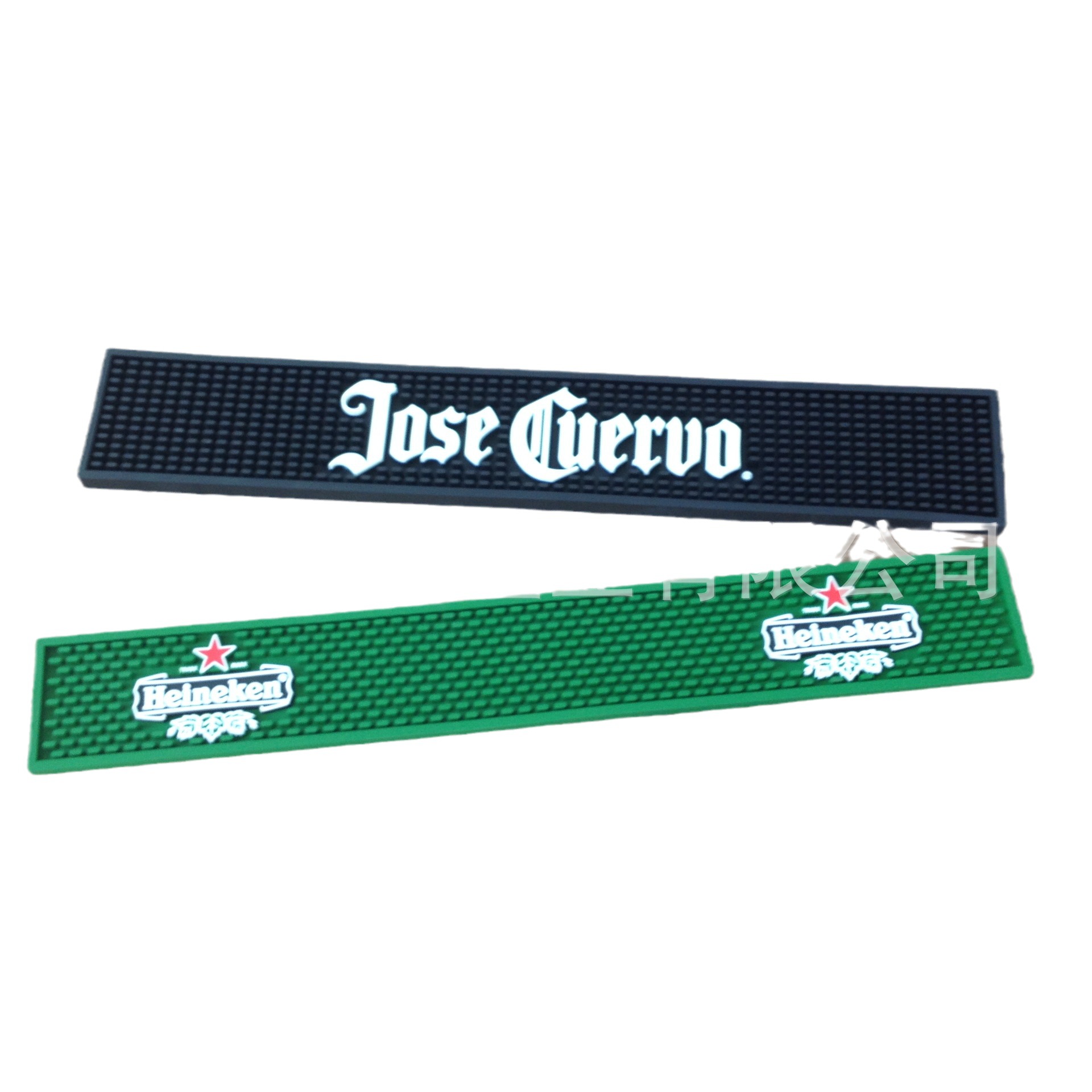 厂家生产吧台垫PVC酒吧垫橡胶垫酒吧用品啤酒垫沥水垫餐垫环保