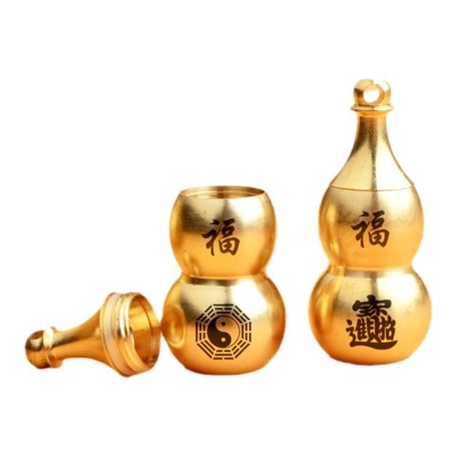 Brass hollow gourd Bagua Zhaomi Jinbao keychain accessories car pendant can hold sand and wealth small commodities wholesale