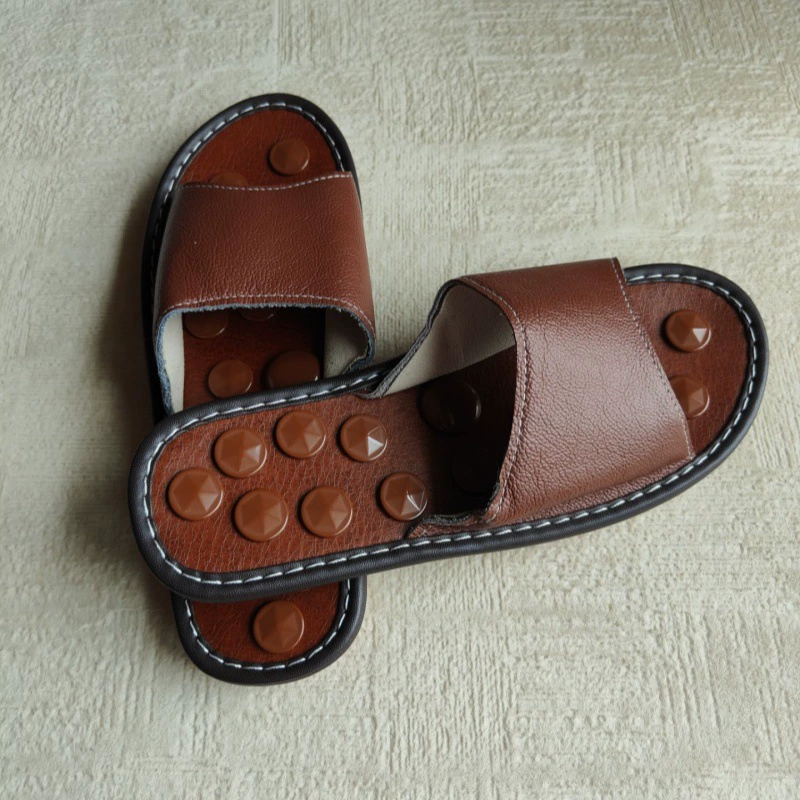 Slippers, non-slip massager for men and women