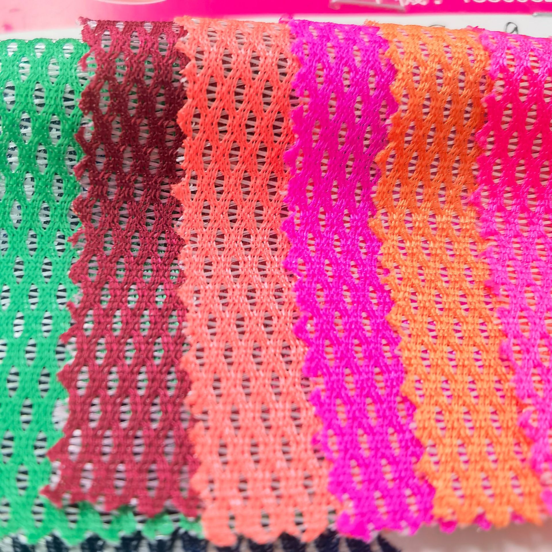 批发锦涤有光鸟眼K257网布鞋材音箱网眼护具鞋材坐垫布源头工网孔