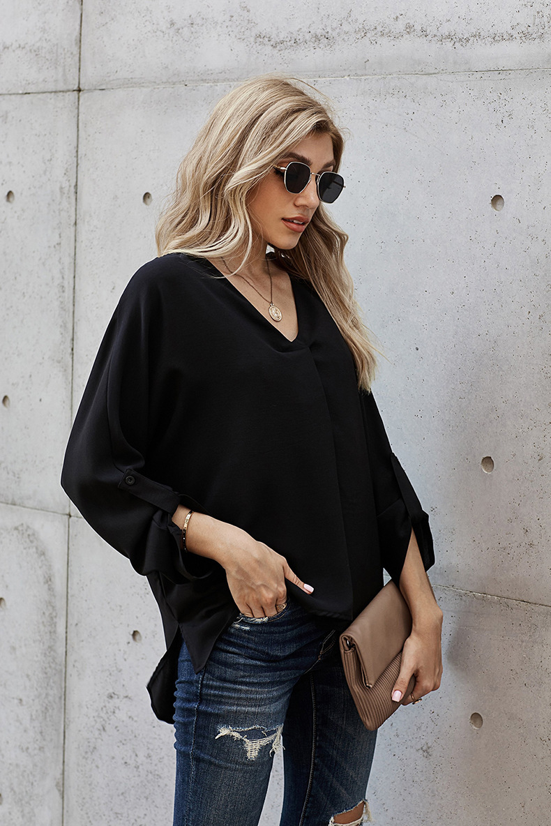 Loose V-Neck Long-Sleeved Shirt NSCX72520