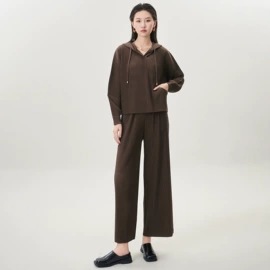 连衣裙;女式T恤;时尚休闲套装