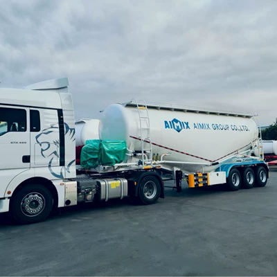 Powder Tank Trucks, Foreign Trade Export – Betonqarışdıran maşınlar