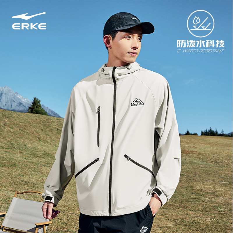 Young Men's Journey to the West 2丨Hongxing Erke Water-Repellent Jacket for Men, Spring and Autumn Outdoor Soft Shell Sports Jacket Windbreaker