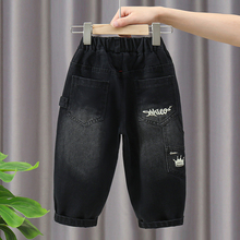 男童2025春秋新款宽松牛仔裤儿童休闲黑色百搭裤子小童刺绣长裤潮