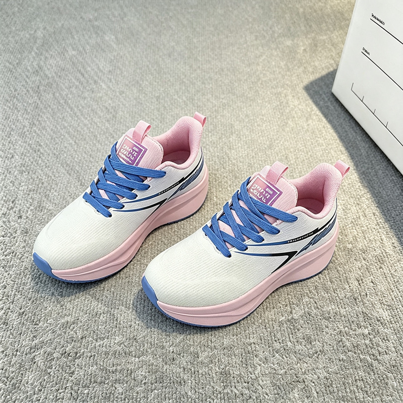 Nuevos zapatos de cuero impermeables y transpirables para hombres zapatos deportivos casuales de moda para hombres con suela suave y ligera zapatos de carrera