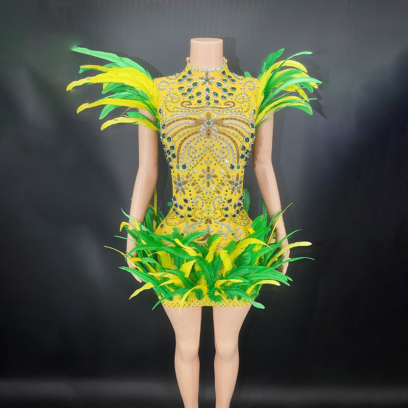 Novance2024 New Product High Neck Short Diamond Feather Robe Carnival Costume Performance Stage