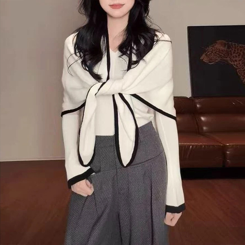 别致真两件三角披肩设计感针织衫女新款韩版时尚休闲显瘦上衣女潮|undefined