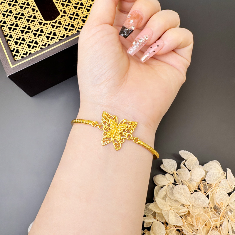 Brazalete de oro de arena vietnamita lujo ligero de verano de alto nivel de corte de dama mariposa hueca joyas no se desvanecen al por mayor