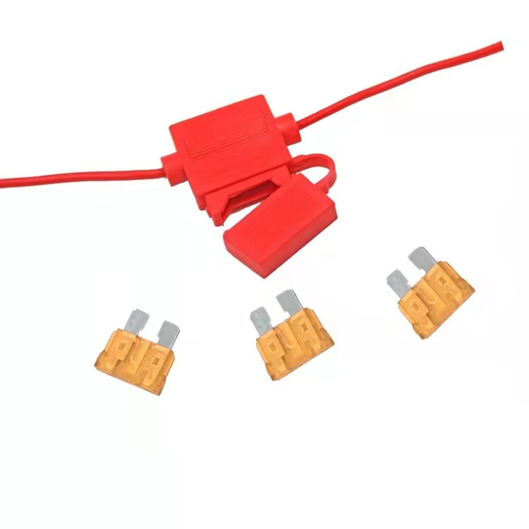 中号方形汽车保险丝座 防尘防溅水 保险丝盒 车用连接线 可来图