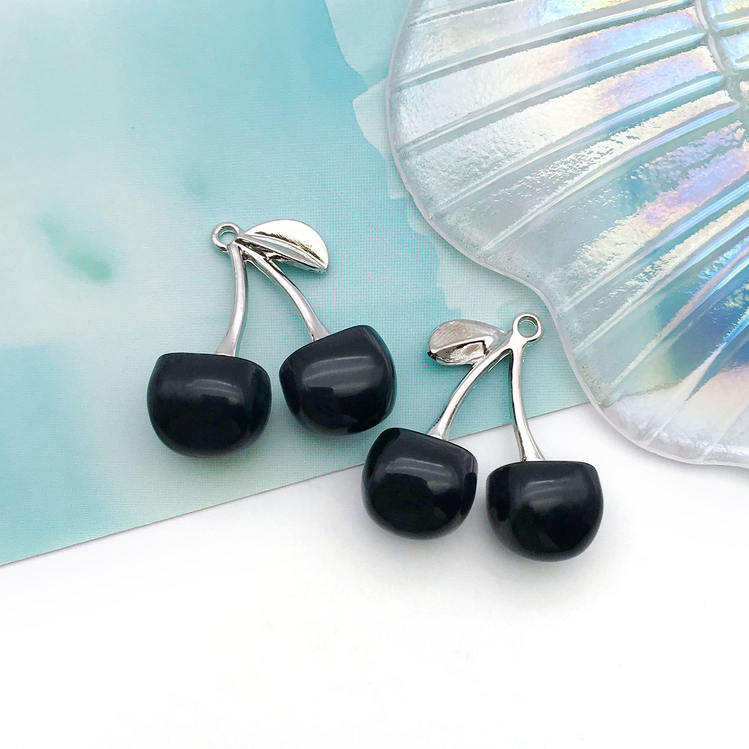 1 gota de aceite cereza negra transparente 29x27mm - 19034 - 3,6g