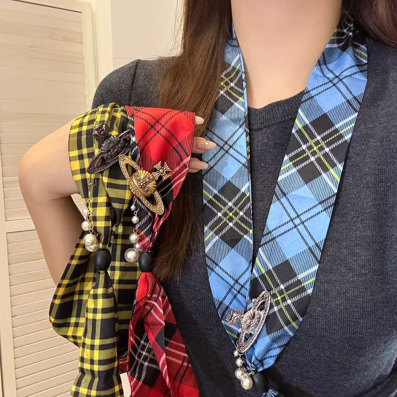 美拉德复古丝巾项链女2026新款高级感系脖长款毛衣链春夏挂脖配饰