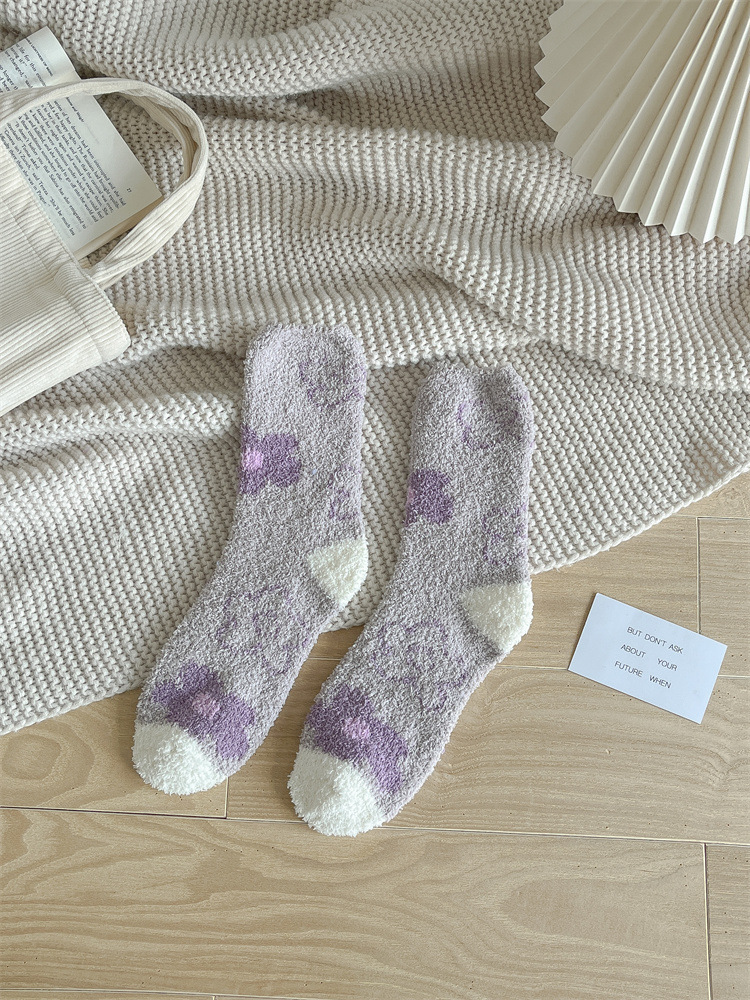 Calcetines de Piso de Tubo Medio para Mujer de Terciopelo de Poliéster Térmicos y Engrosados para Invierno