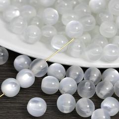 樹脂は玉をまねて猫の目の石のビーズの直孔のビーズのボールのdiyのブレスレットのネックレスのビーズの携帯電話のチェーンの材料をまねます。