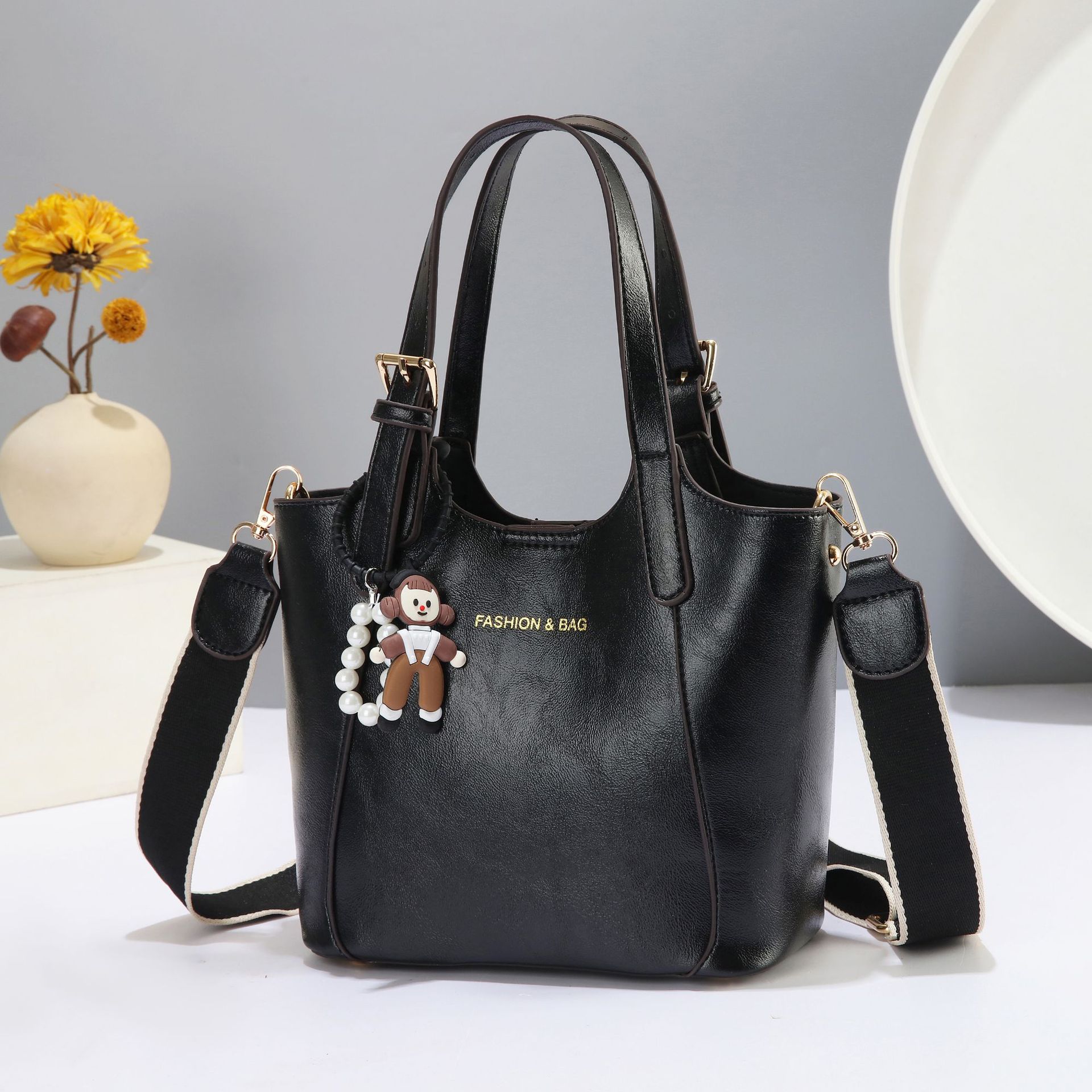 2025 señoras temperamento todo fósforo nuevo bolso de mensajero bolso de estilo coreano bolso de hombro exquisito bolso de mujer mujer de moda