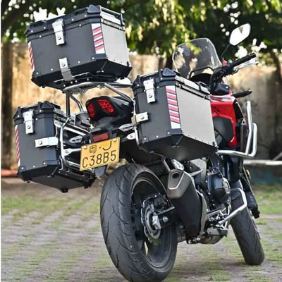 Motorcycle trunk | Universal Waterproof and Anti-Collision