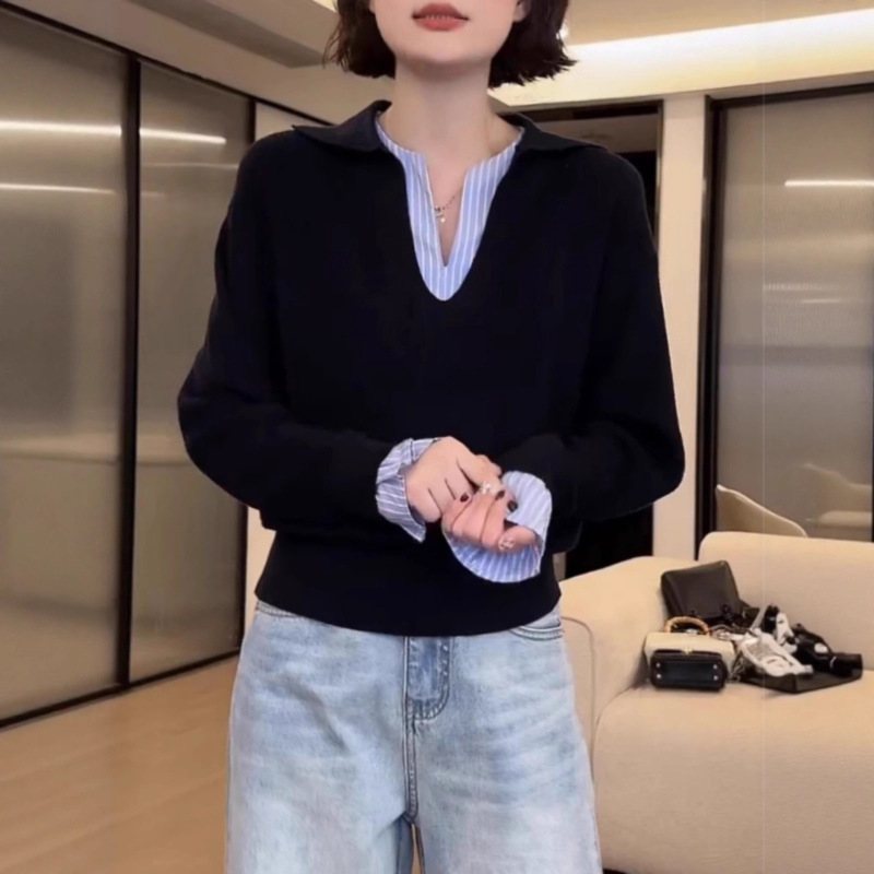 假两件撞色拼接条纹针织衫女大码早秋新款设计感宽松V领长袖上衣|undefined