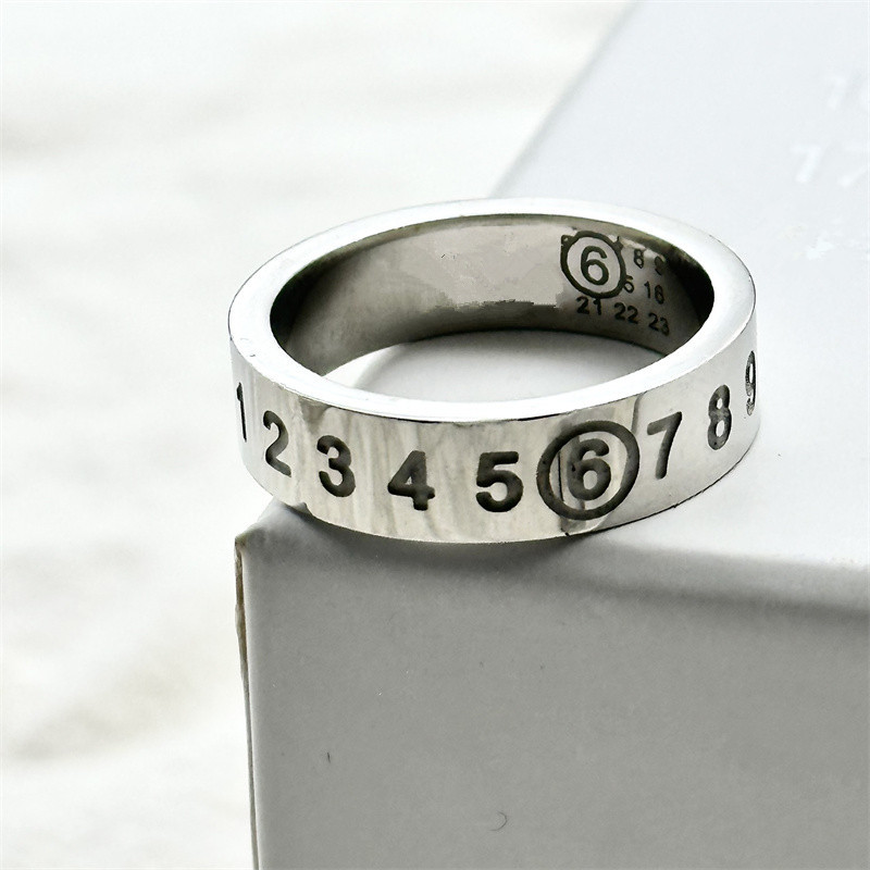 Pyc Spot 24Ss New Classic Digital Logo Engraving Ring Personalized Men's and Women's Simple Silver Thin Ring