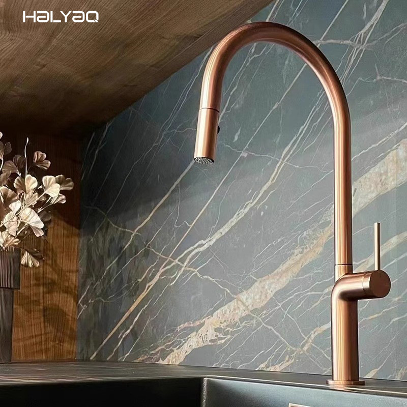 All-Copper Pull-Out Kitchen Faucet for Sink, Retractable and Swivelable, Rose Gold Faucet All-Copper Pull-Out Kitchen Faucet for Sink, Retractable and Swivelable, Rose Gold Faucet