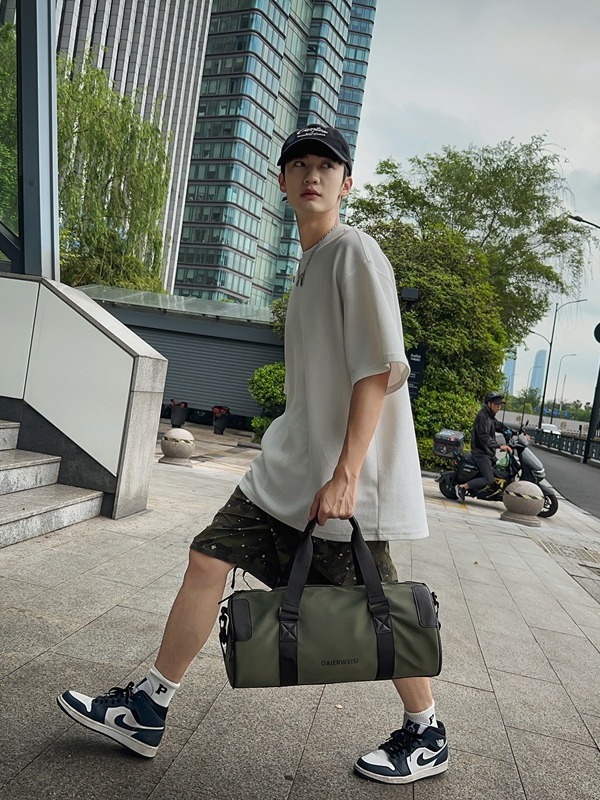 Bolsa de viaje corto de gran capacidad bolsa de entrenamiento de baloncesto bolsa de entrenamiento de almacenamiento simple bolsa de equipaje neutral