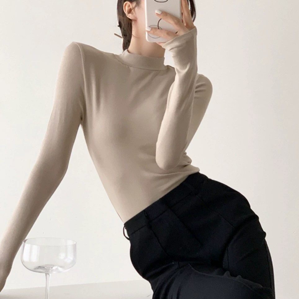 Сатиновый демисезонный длинный рукав, тёплый цветной топ с чашками, slim fit
