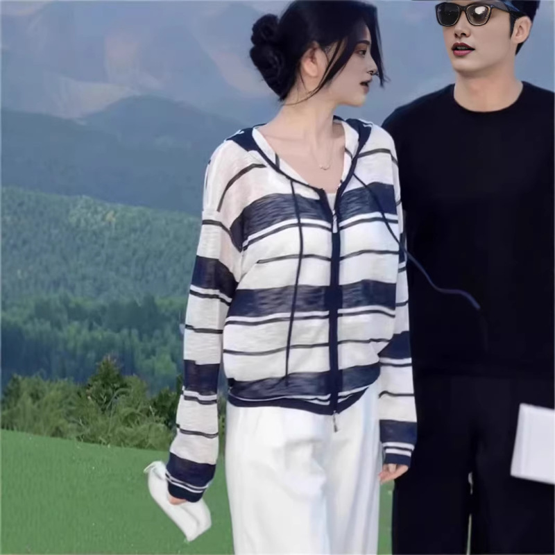 2026 New Striped Hooded Knit Cardigan for Women, Summer Thin Breathable Sun Protection Shirt, Casual Versatile Top Jacket