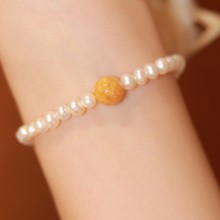 《拂袖吟》天然淡水珍珠手链女老蜜蜡手串简约感设计礼物