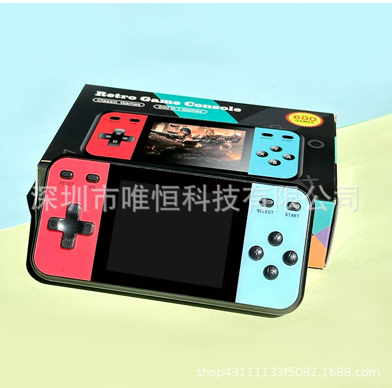 Q8 Mini Palm Game Machine Victoring Guohuai Old Manager Breakthrough Adventure Home Television Four Language跨境