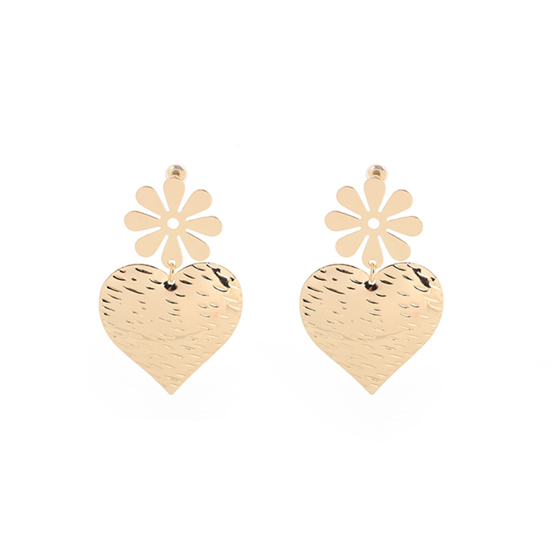 Retro Alloy Flower Love Heart Shape Earrings display picture 1