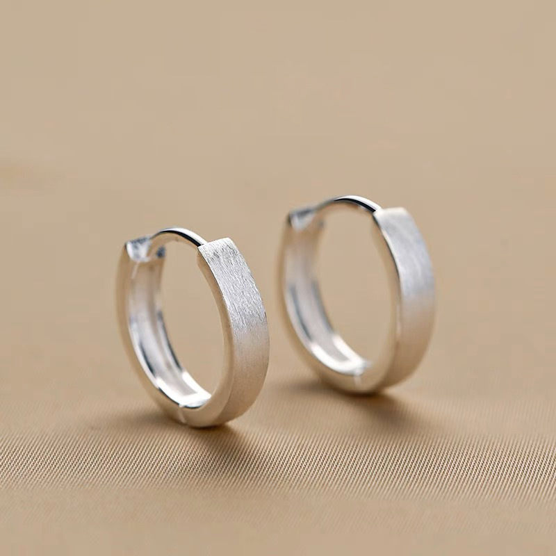 Plain ring brushed earrings female men's minority design design sense earrings men's earrings earrings earrings earrings 2022 New Plain ring brushed earrings female men's minority design design sense earrings men's earrings earrings earrings earrings 2022 New