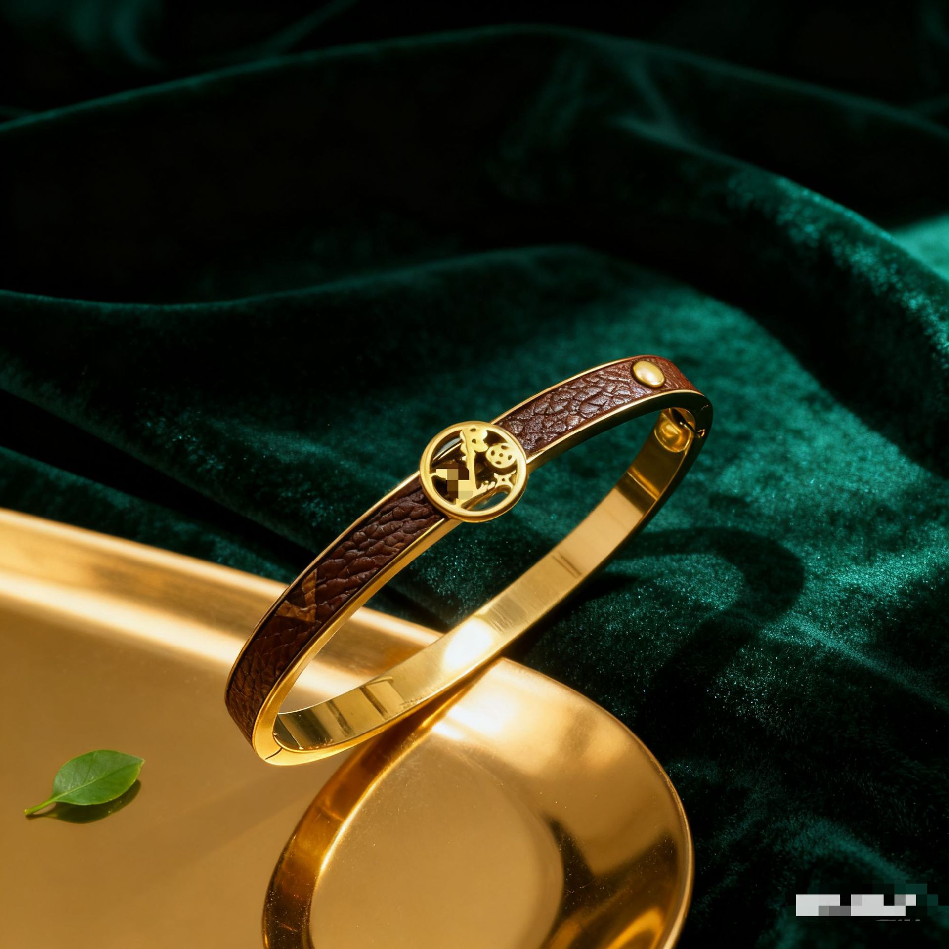 2025 新しいヨーロッパとアメリカのビッグブランドチタン鋼ブレスレット非退色ステンレス鋼ブレスレットバックルオープニングハンドジュエリー卸売