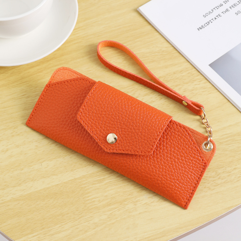 Caja de gafas de cuero de PVC al por mayor, botón de torsión suave pu, gafas de miopía, bolsa de gafas de sol, venta directa de fábrica