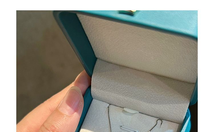 Mặt dây chuyền ngọc bích tự nhiên A hàng xanh nước biển không làm gì, khung bạc sterling đính đá chi tiết 11