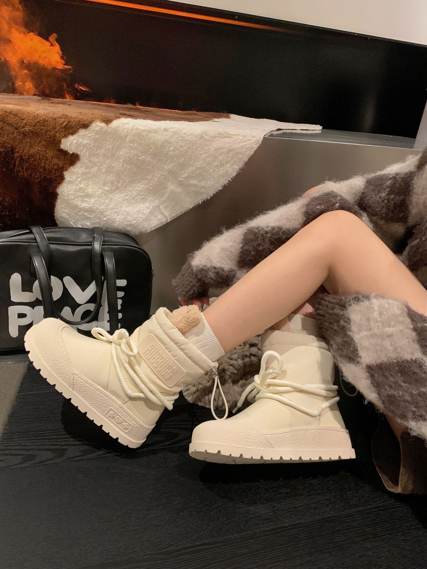 ShoeGlobe Damen-Schneestiefel aus echtem Leder mit dicker Sohle, Schnürung und warmem Futter – Herbst/Winter 2025 – Modisch, rutschfest, mit dicker Baumwollsohle_voghion.com