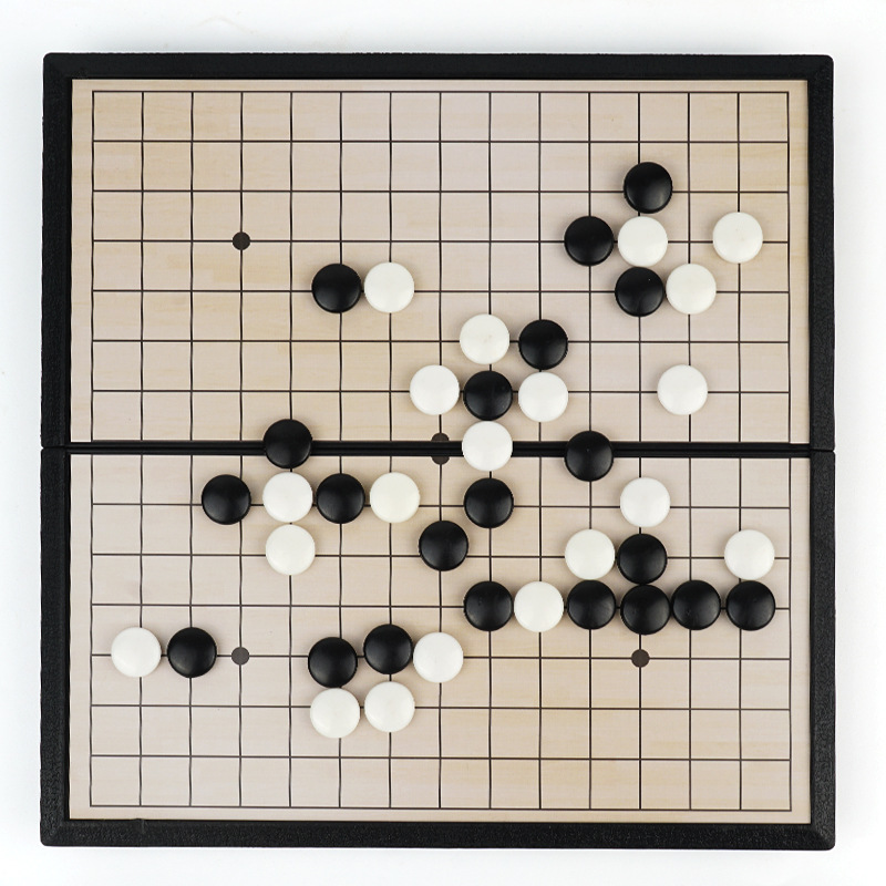 Chinese magnetic chess