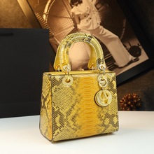 ߼pСƤyŮ2025¿μб