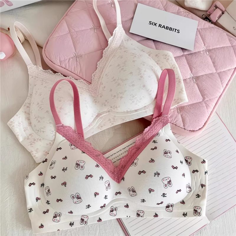 Cute lace breathable underwear