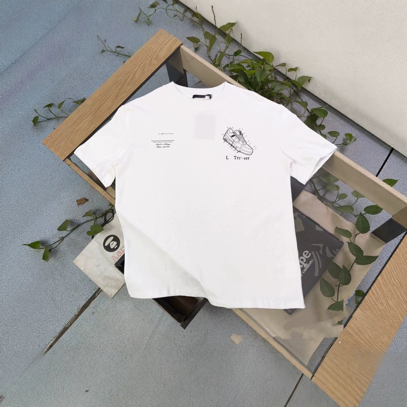 2026 New Summer Men's and Women's T-Shirts 230g Wholesale Cross-Border Trade Correct Version L Lv Summer T-Shirt 2026 New Summer Men's and Women's T-Shirts 230g Wholesale Cross-Border Trade Correct Version L Lv Summer T-Shirt