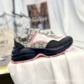 Pink (Black Sole)