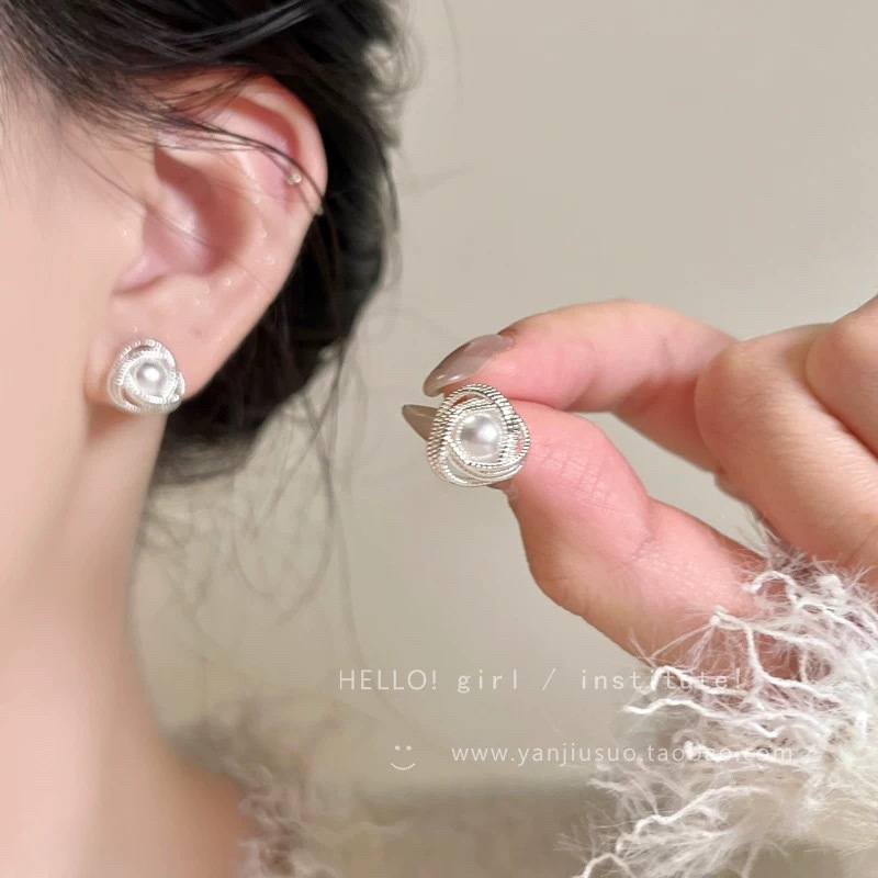 44 # Pearl silver triangular spiral multi-layer hoop earrings