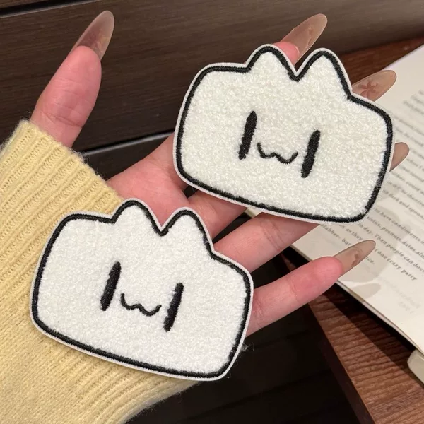 Soft and Cute Cat Hair Stickers, Cute Cartoon Square Face Big White Bangs Stickers, Seamless Magic Stickers, Versatile Hair Accessories