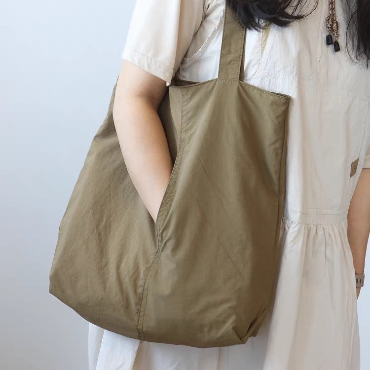 Waterproof Shopping Bag for College Students on the First Day of School, Nylon Cloth Large-Capacity Shoulder Tote Bag, Multi-Flap Pocket Pants Commuter Armpit Bag