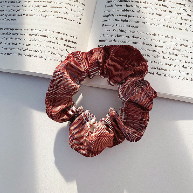 Banda de pelo de intestino grueso ins estilo coreano celebridad de Internet simple cerdo grasa salchicha banda de goma corbata femenina cabeza Corea del Sur verano JK diadema caja de cuero femenina