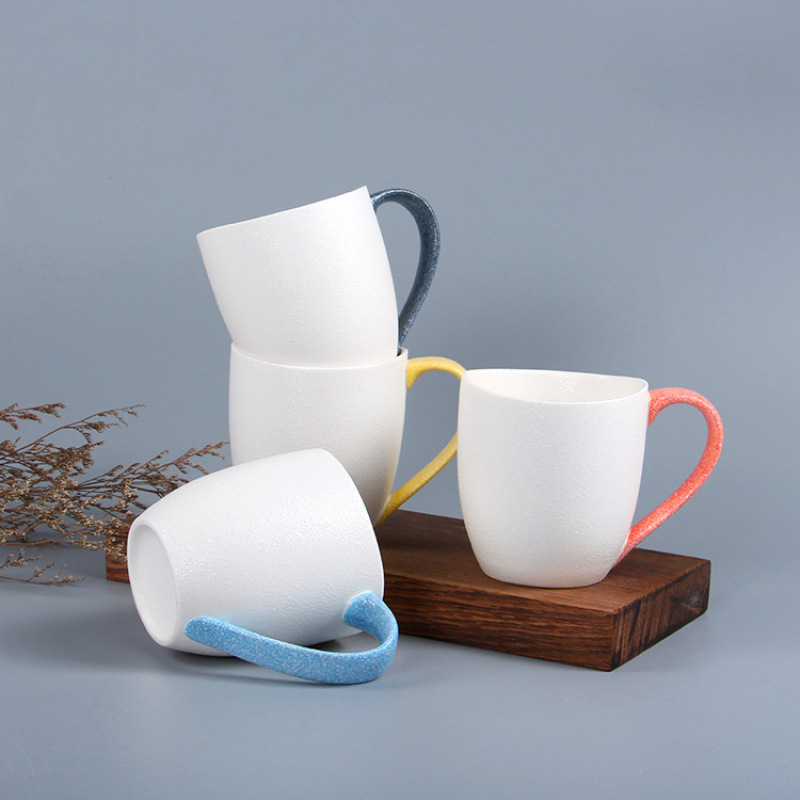 Taza de cerámica vidriada con copo de nieve Taza de boca de pescado Taza de té casera destacada creativa Taza de agua de desayuno Taza de café Taza de pareja