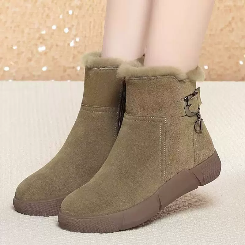 Warm non-slip winter low boots platform, 2023 collection