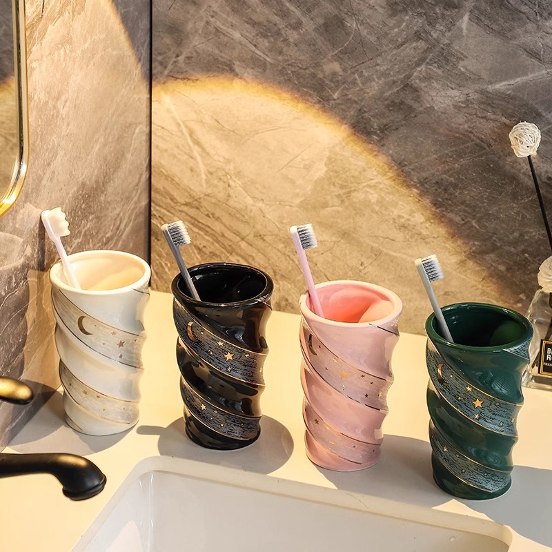 Ensemble de bain de bouche créatif en céramique nordique pour couples, porte-brosse à dents et gobelets pour la maison_voghion.com