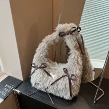 �r��ëë����������Ů���߼���Ҹ�°������Y��������eͨ�چμ��