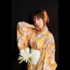 No. 32 kimono comes with a simple girdle and fan (bow tie, inner outfit is photographed separately)